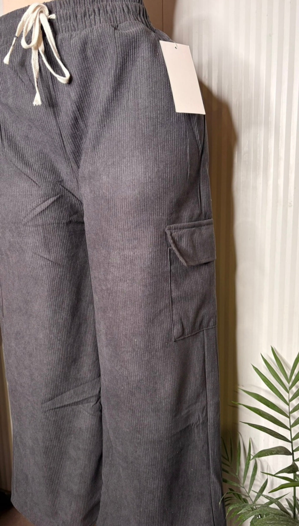 Pantalón cotele cargo